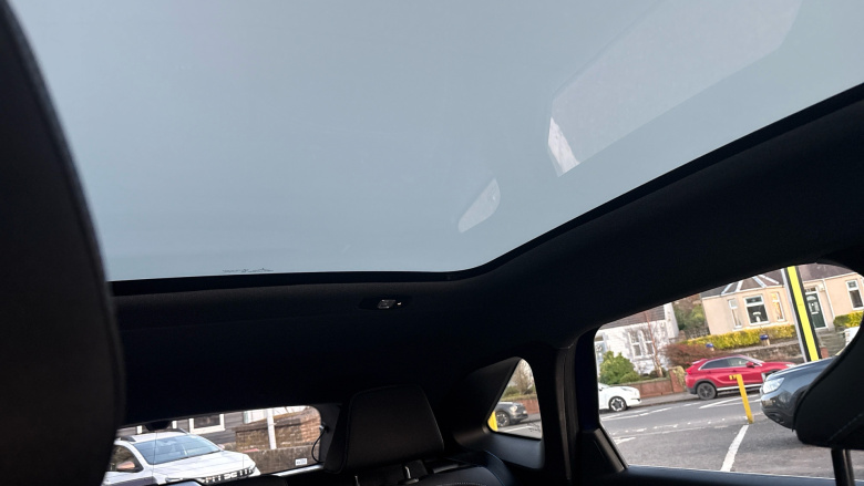 Renault Symbioz 1.8 E-Tech FHEV 160 Iconic Esprit Alpine 5dr Auto Hybrid Estate